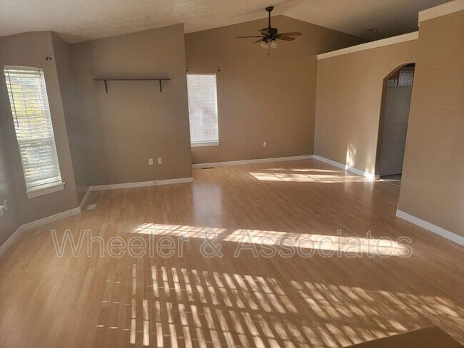 Building Photo - 4164 W 5250 S