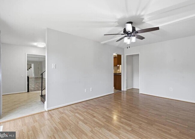 Foto del edificio - 12903 Chalfont Ave