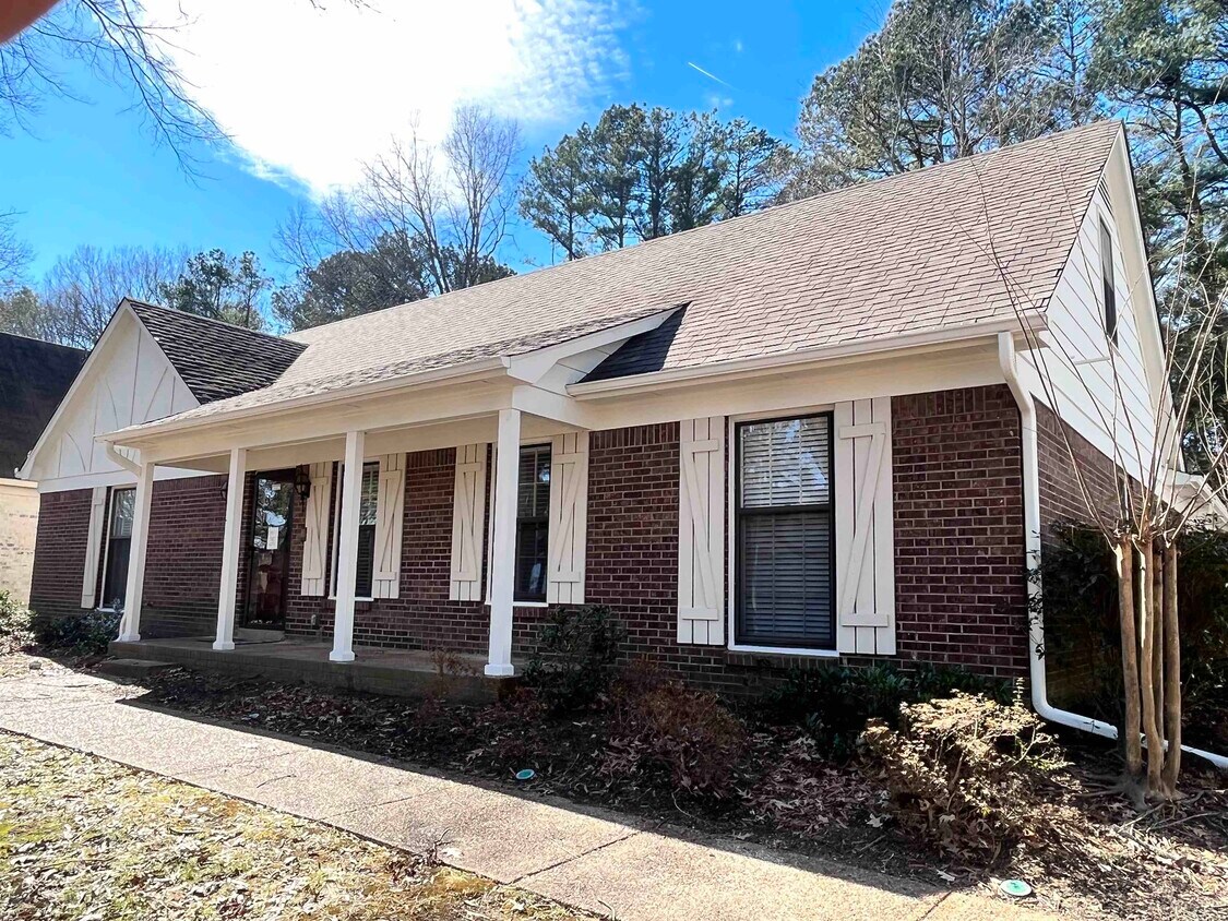 Primary Photo - 2159 New Meadow Dr