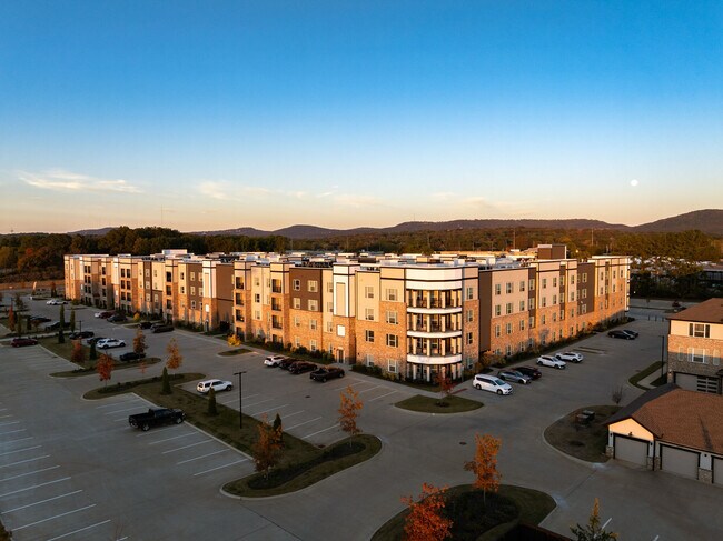 Foto del edificio - Liam at Hays Farm