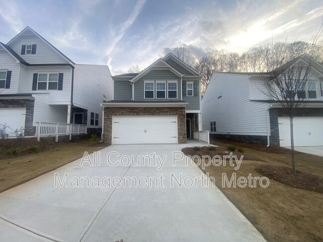 Photo - 152 Parkwood Dr House