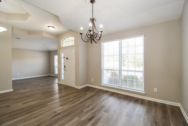 Foto del edificio - 86304 Sand Hickory Trail