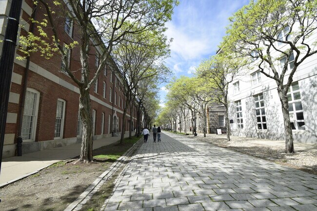 Foto del edificio - 45 1st Ave