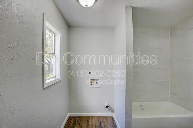 Building Photo - 717 E Republic Ave