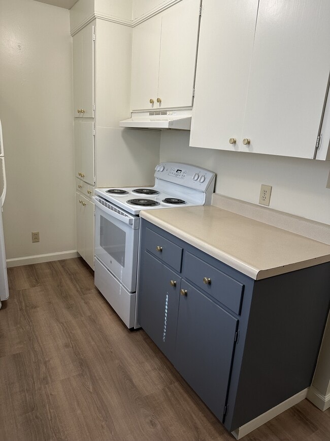 Building Photo - 663 Cordelia Dr