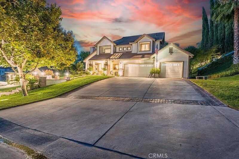 Foto principal - 15305 Saddleback Rd