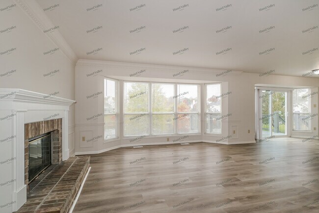 Foto del edificio - 16920 Hickory Forest Ln