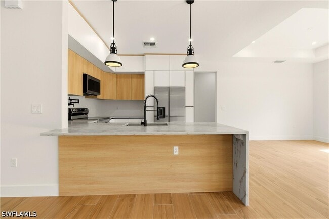 Foto del edificio - 1514 47th Ave NE
