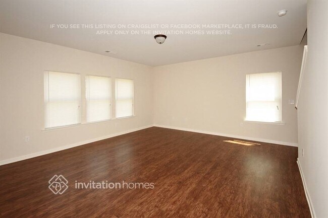 Foto del edificio - 3280 Franklin St