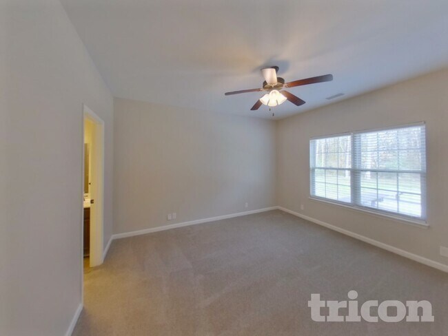 Building Photo - 216 Winding Branch Ct