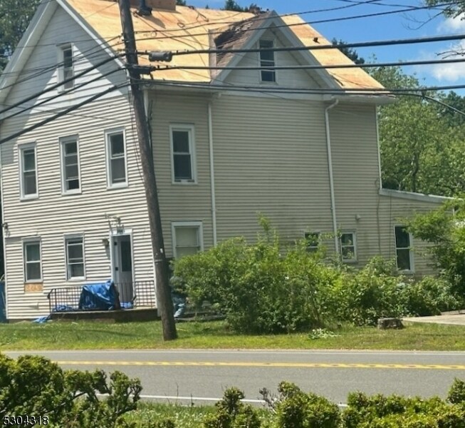 Primary Photo - 884 Tabor Rd