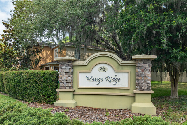 Foto del edificio - 11644-11650 Mango Ridge Blvd