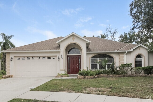 Building Photo - 502 Oak Branch Ct