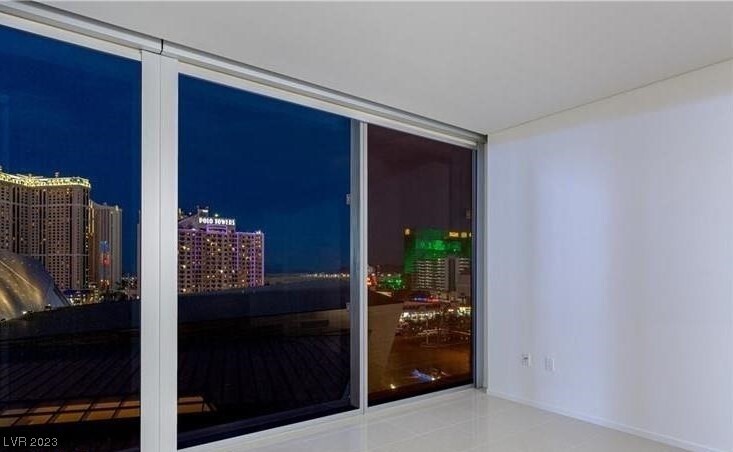 Primary Photo - 3722 S Las Vegas Blvd