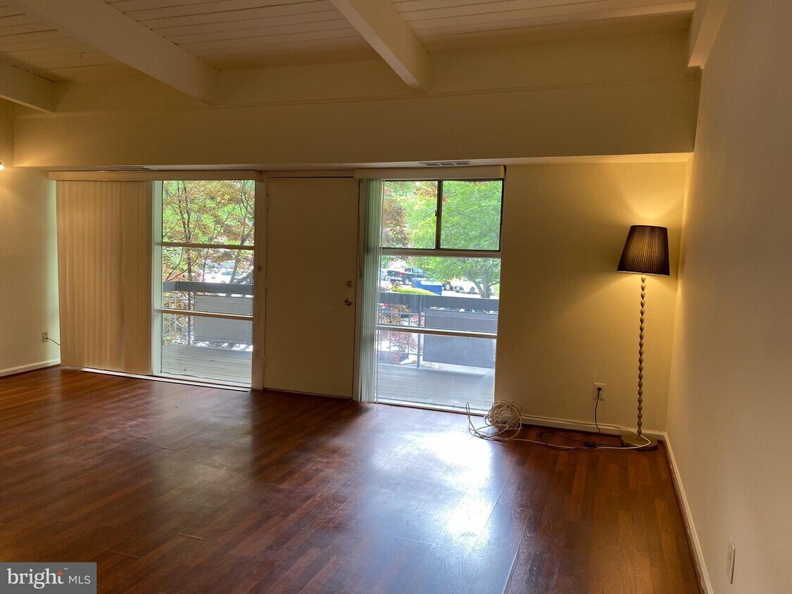 Foto principal - 7734 Donnybrook Ct