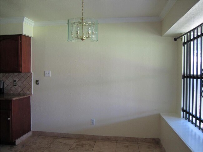 Foto del edificio - 1142 Mossridge Dr