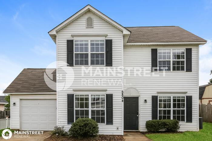 Foto principal - 5804 Bridgeway Dr, Indian Trail, NC 28079