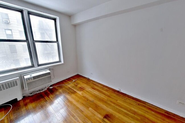 Photo - EAST 58th STREET Apartment