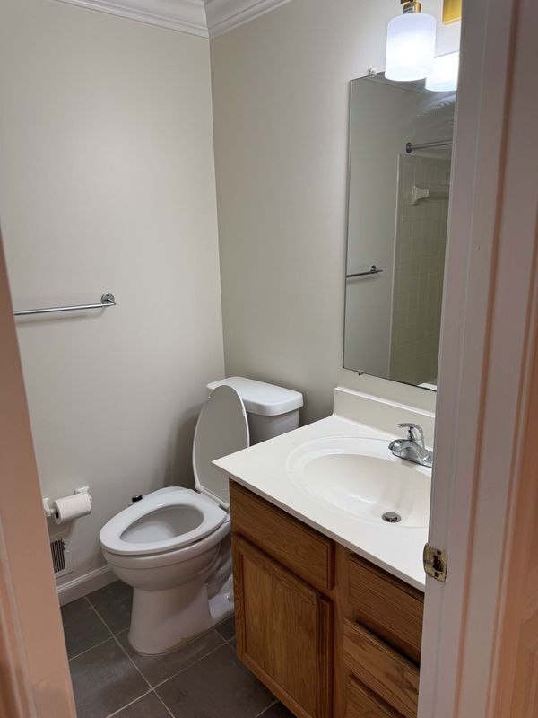 Foto del edificio - 14458 Black Horse Ct