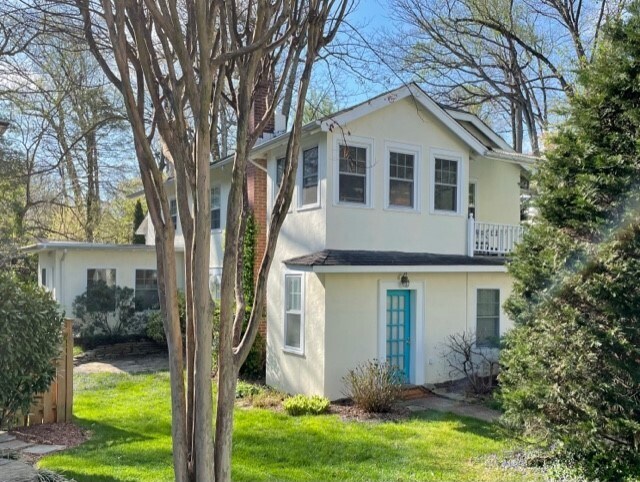 Foto del edificio - 2409 N Upton St