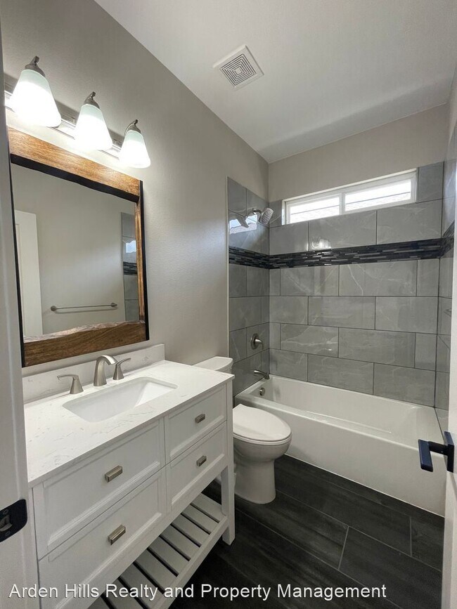 Foto del edificio - 3 br, 2 bath House - 1120 Norfolk