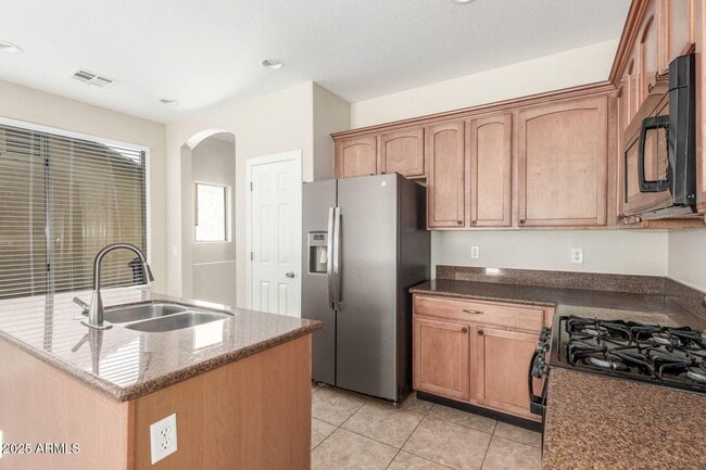 Building Photo - 14587 W Acapulco Ln