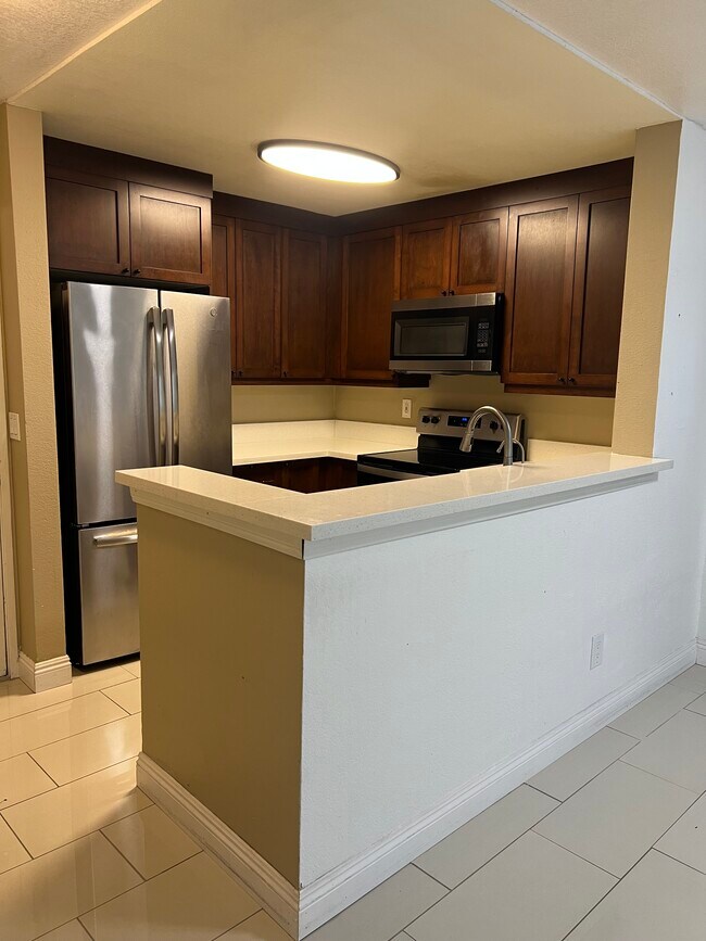 Foto del edificio - 3520 Lebon Dr