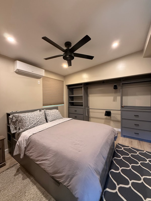 Photo - 1519 1/2 W 37th Pl Apartment