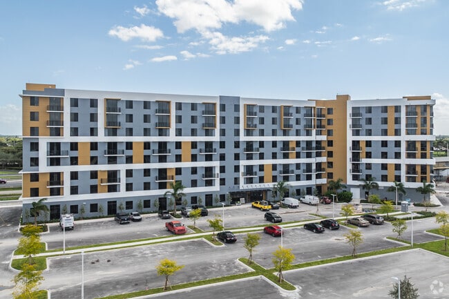 Building Image - Princeton Crossings