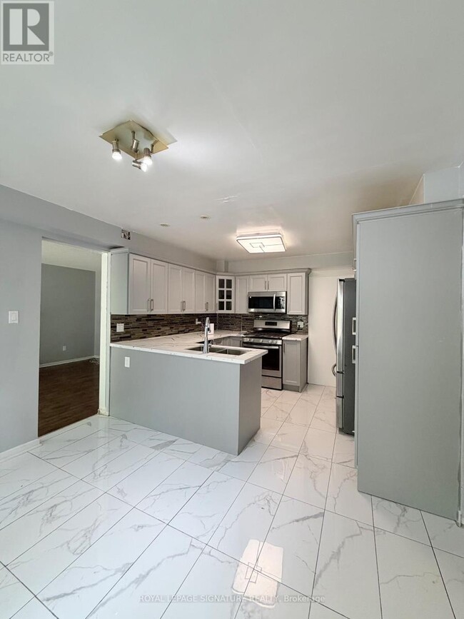 Building Photo - 41 Broadbridge Dr
