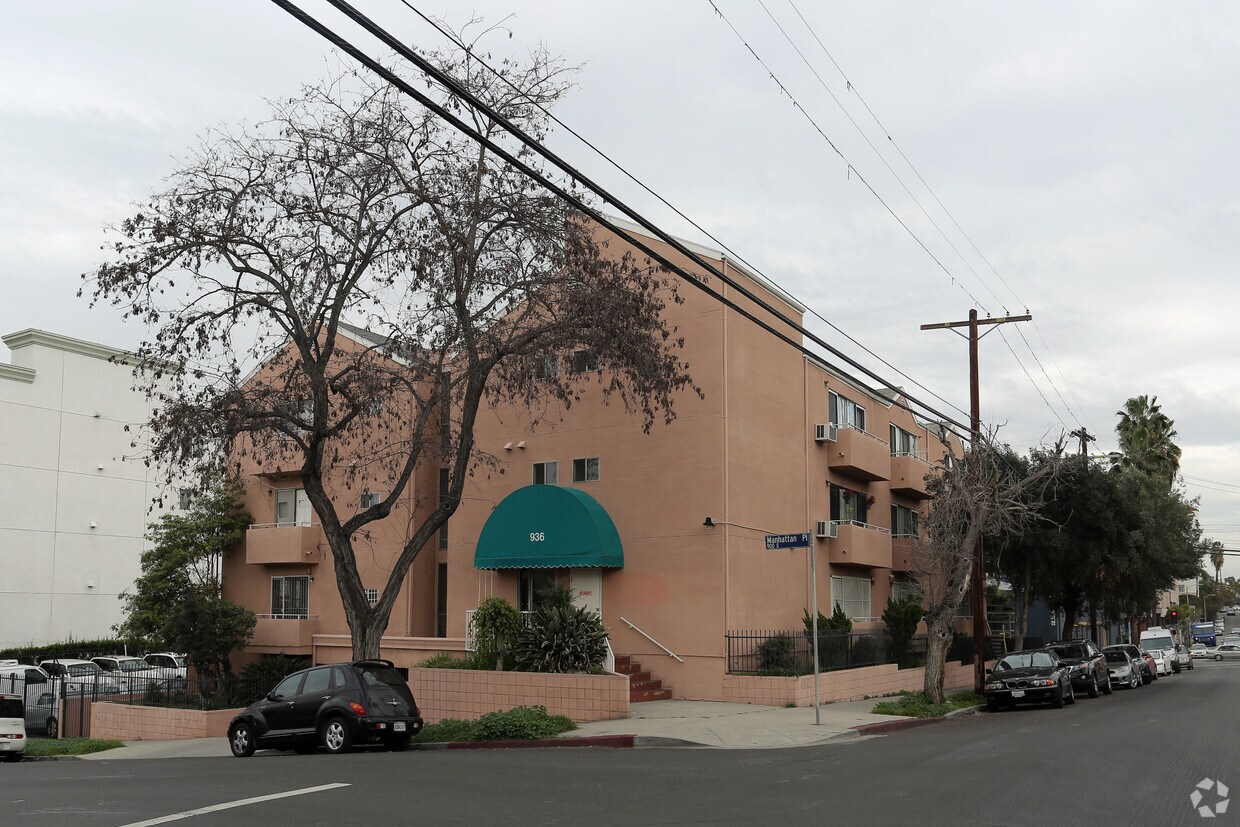 Primary Photo - 936 S Manhattan Pl