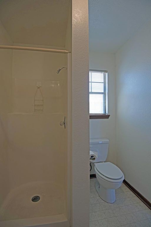 Foto del edificio - 1211 Barbara Ann St