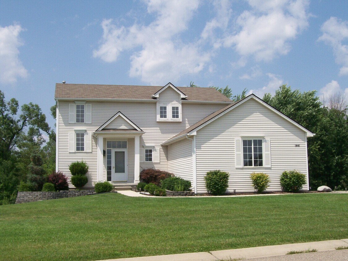 Building Photo - 1441 Muskegon