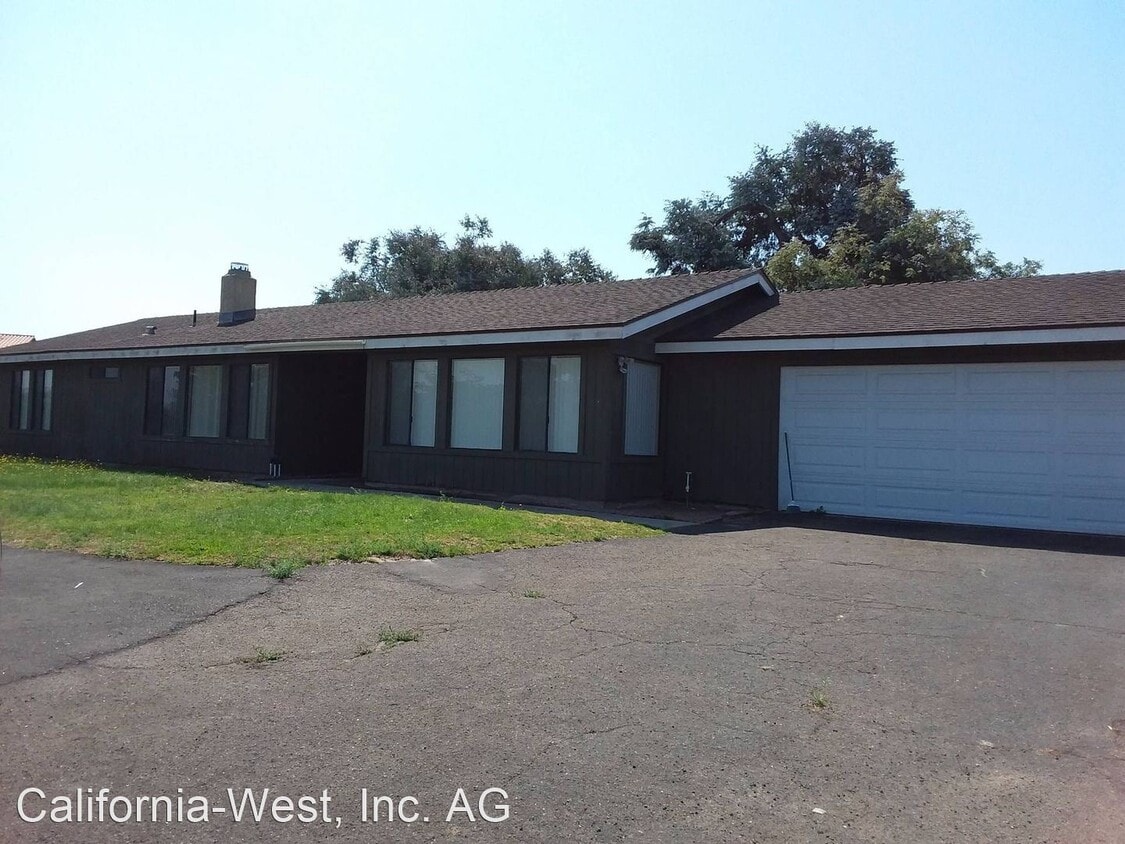 Primary Photo - 3 br, 2 bath House - 669 Camino Contento
