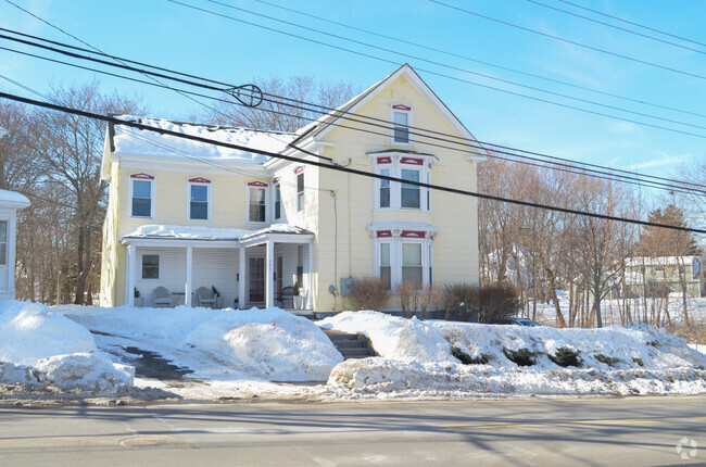 Building Photo - 347 Ocean St