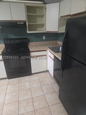 Building Photo - 3313 Carambola Cir S