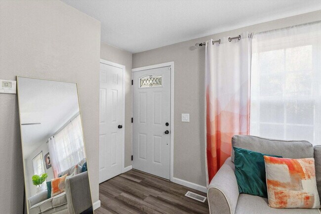 Foto del edificio - FULLY FURNISHED NORTH AUGUSTA HOME