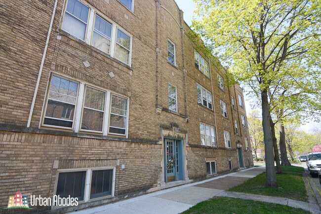 Building Photo - 1657 W Gregory St