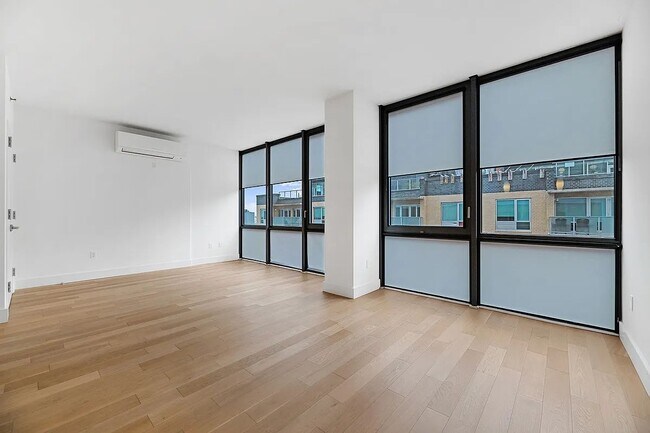 Foto del edificio - 41-22 24th St