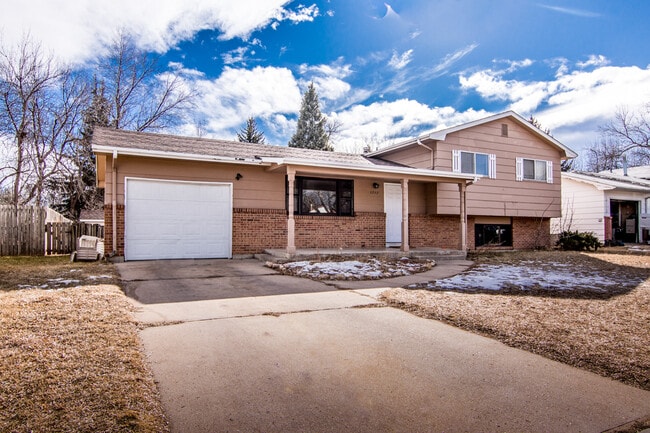 Foto del edificio - 1717 W Lake St