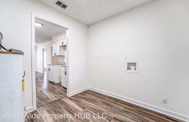 Building Photo - 3 br, 2 bath House - 7055 Cobblestone