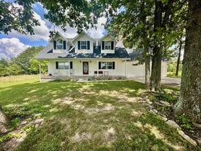 Building Photo - 2400 Hardwood Rd