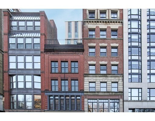 Building Photo - 150 Boylston St