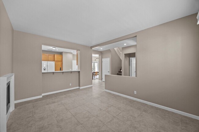 Building Photo - Beautiful detached condo in Painted Trails!