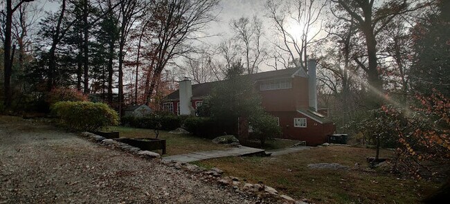 Vista desde la calle - 59 Haviland Ct