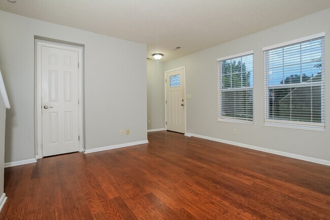 Foto del edificio - 1152 Edgewater Way