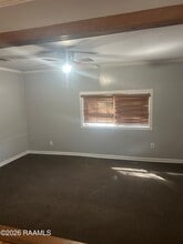 Building Photo - 112 Redwood Dr