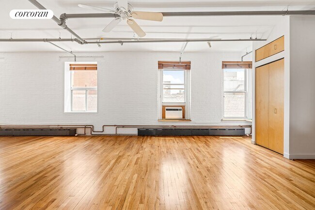 Foto del edificio - 405 E 13th St
