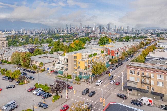 Aerial Photo - 2201-2209 4th Ave W