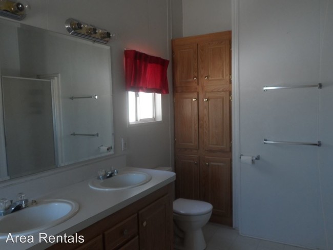 Building Photo - 3 br, 2 bath House - 39134 TAMI ROAD